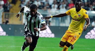 Siyah-beyazlılar bu sezon ilk peşinde