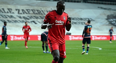 Siyah-beyazlılarda 3. Aboubakar dönemi