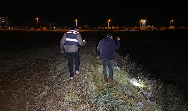 Sokak ortasında kaçırılan kız çocuğu her yerde aranıyor