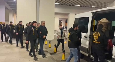 Turnusol operasyonunda 8 tutuklama