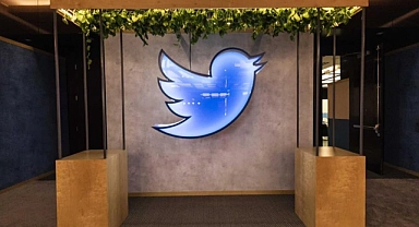 Twitter, ofisindeki eşyaları açık artırmayla satıyor