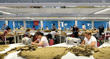 Ücretli çalışan sayısı yıllık yüzde 7,1 arttı