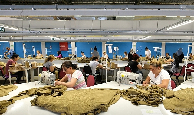 Ücretli çalışan sayısı yıllık yüzde 7,1 arttı