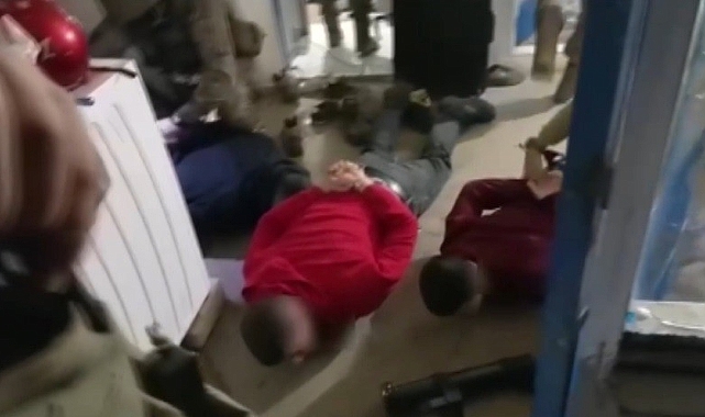 Urfa ve 12 ilde dolandırıcı operasyonu! 25 gözaltı