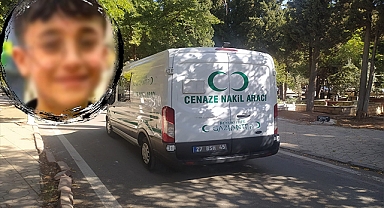 Üzerine cam düşen çocuk hayatını kaybetti