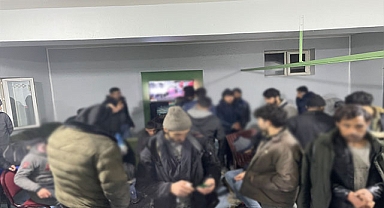 200 yabancı uyruklu şahsı İstanbul diye Sakarya’ya getirdi