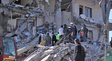 "Depremde 41 bin 156 vatandaşımız hayatını kaybetti"