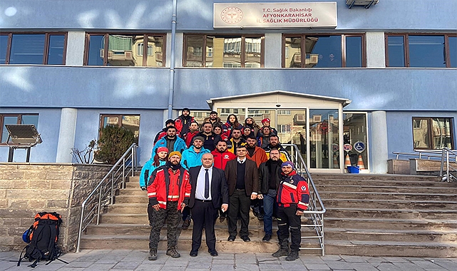 Afet bölgesine giden ilk sağlık ekipleri geri döndü