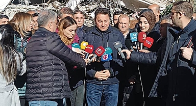 Babacan: "Merkezi hükümet tek başına iş yapma derdinde"