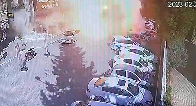 Bahçelievler'de ki patlama anı kameraya yansıdı