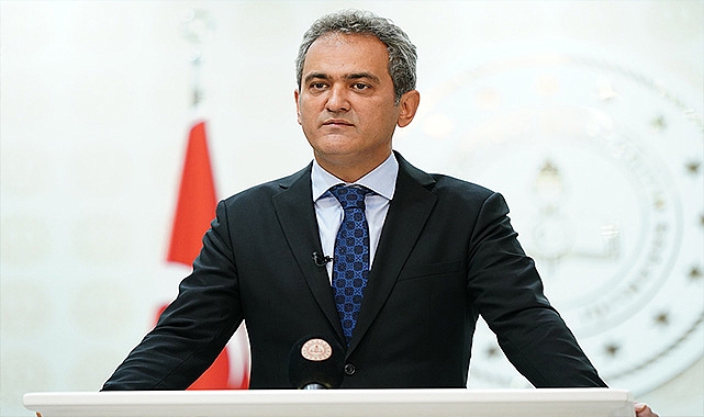 Bakan Özer: "10 ildeki tüm okulların hasar tespit yapılmadan açmayacağız"