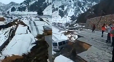 Çöken yol korkuttu