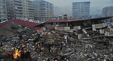 Deprem bölgesinde sosyal ve kültürel yaşam gözetilmeli