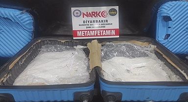 "Deprem için yardıma geldim dedi" çantasından uyuşturucu çıktı
