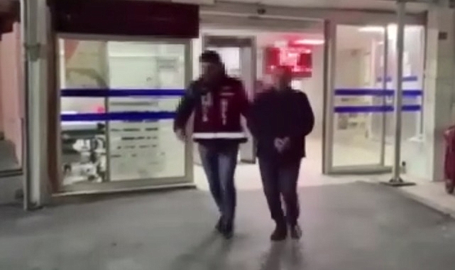 Depremde yıkılan binaların 3 müteahhidi daha tutuklandı
