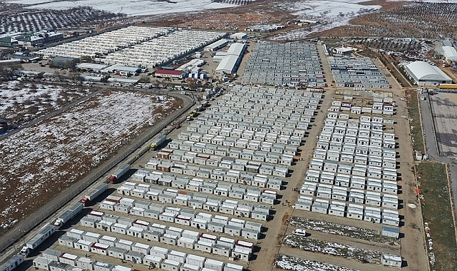 Depremden etkilenenlere kısa çalışma ödeneği ve nakdi ücret desteği