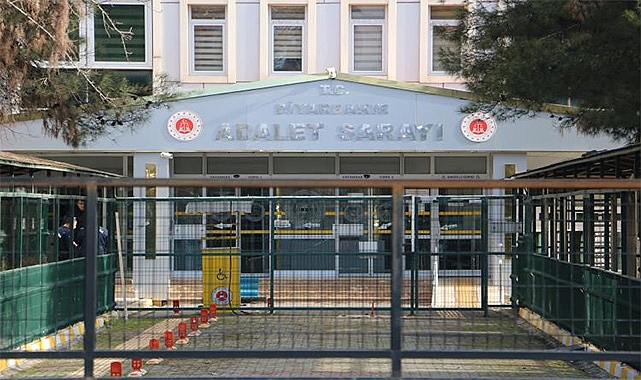 Diyarbakır'da depreme ilişkin 15 kişi tutuklandı