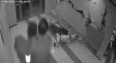 Duvarların patlaması güvenlik kamerasına yansıdı