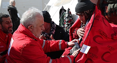 Kızılay’ın afet bölgelerindeki çalışmaları sürüyor