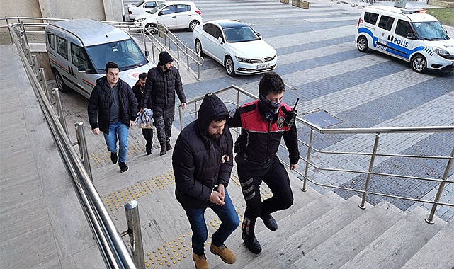Kuyumcunun dikkati dolandırıcılığın önüne geçti!