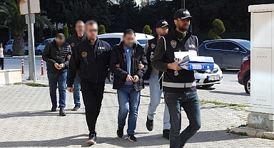 Sahte kimlikle arsa satmaya çalışan 2 kişiye suçüstü