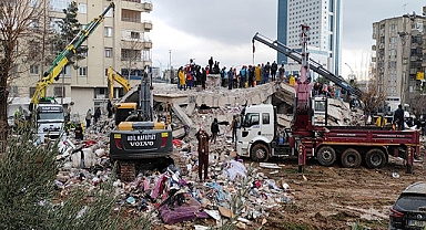 Şanlıurfa'da yıkılan binalar soruşturmasında 4 tutuklama