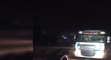 Urfa'da karda mahsur kalan sürücüleri jandarma kurtardı