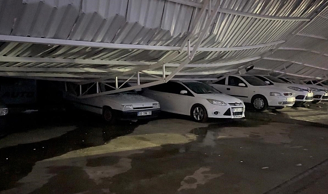 Urfa'da Oto Galericiler Sitesi'nin çatısı çöktü! 44 araçta hasar