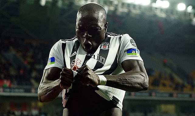 Aboubakar gollerine devam ediyor