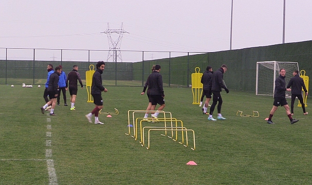 Bandırmaspor, Keçiörengücü maçı öncesi hazırlıklarını sürdürdü