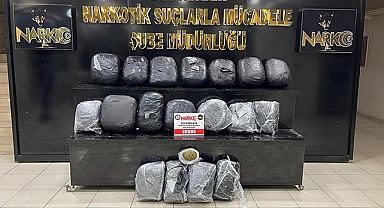 Buzdolabında 81 kilo skunk ele geçirildi: 4 tutuklama
