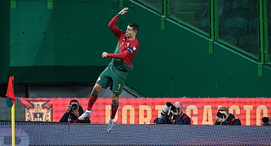 Cristiano Ronaldo'dan yeni dünya rekoru