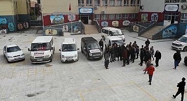 Depremzede Adıyamanlılar selzede Şanlıurfalıları unutmadı