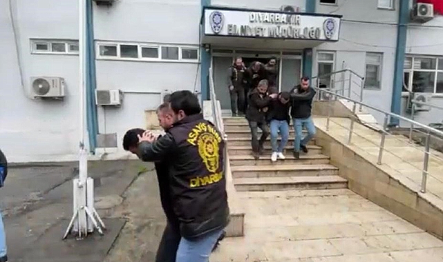 Depremzedelerin evlerine girip hırsızlık yapan 12 şüpheli tutuklandı