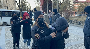 Dolandırıcılık yapan 20 şüpheli yakalandı