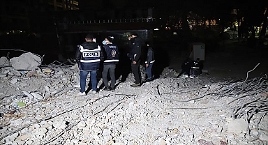 Enkaz altındaki ses polisleri harekete geçirdi