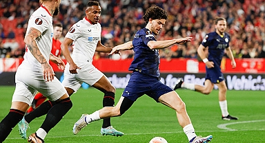 Fenerbahçe, Sevilla maçında olay çıkaranlara stad yasak