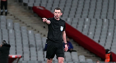 Fenerbahçe-Sevilla maçını Michael Oliver yönetecek
