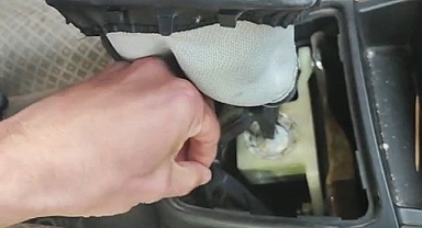 Gümrük Kapısı’nda çok sayıda kaçak eşya ele geçirildi