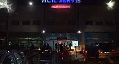 İki otomobil çarpıştı: 6 yaralı