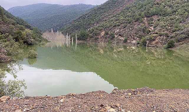 İslahiye'de oluşan doğal gölün su seviyesi yükseldi