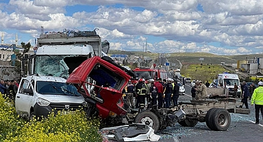 Şanlıurfa’da feci kaza: 2 ölü, 4 yaralı