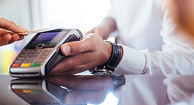 Kartla yapılan kamu-vergi ödemeleri katlandı