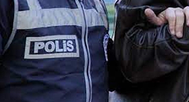 Kumar baskını: 3 gözaltı