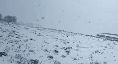 Mazıdağı beyaz örtüye büründü