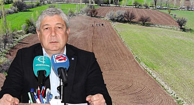 Melik "ne ekecek alan buluruz ne de ekecek ekin"