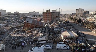 OHAL dahilindeki deprem bölgelerinde idari izinliler belli oldu