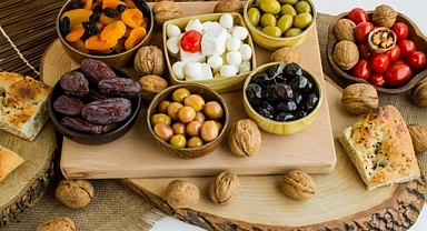 Ramazan’da iftar ve sahur beslenmesi
