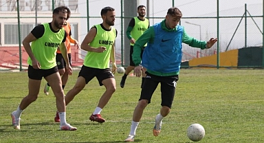 Şanlıurfaspor Tarsus'a bileniyor