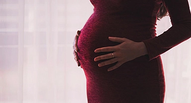 Sezaryen doğumlar anne ve bebek sağlığını tehdit ediyor